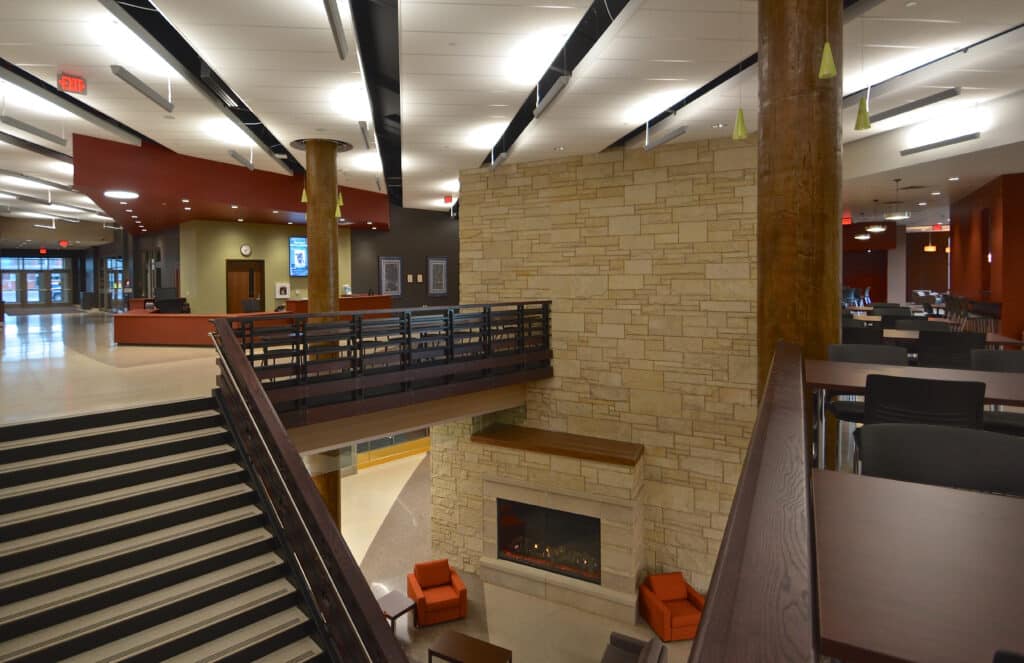 UWL Student Union lobby image