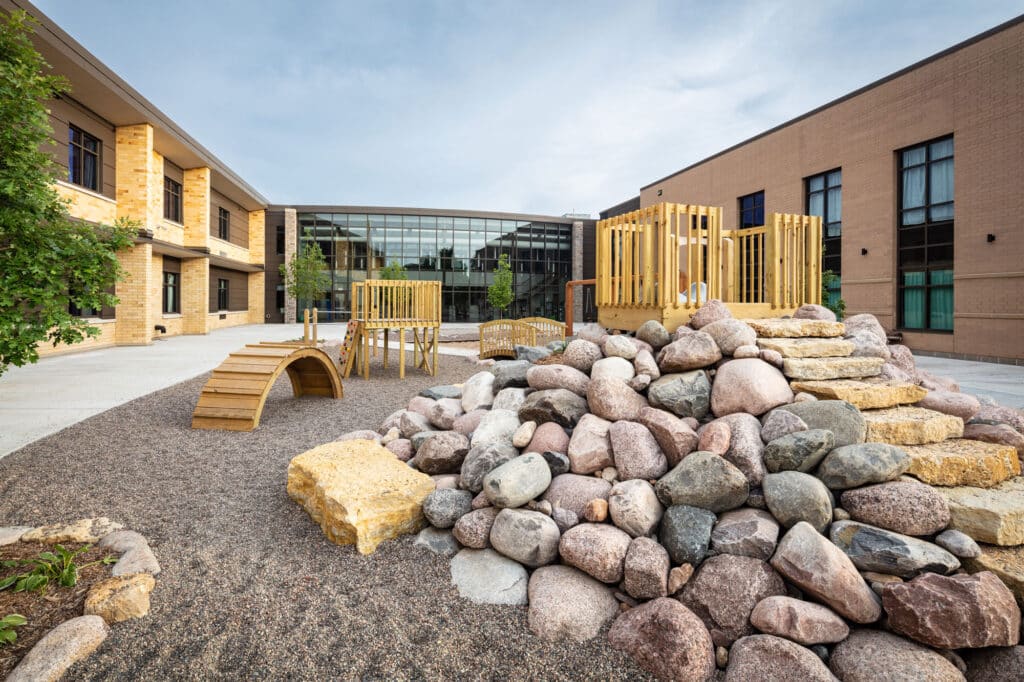 La Crescent Elementary Outdoor Playground