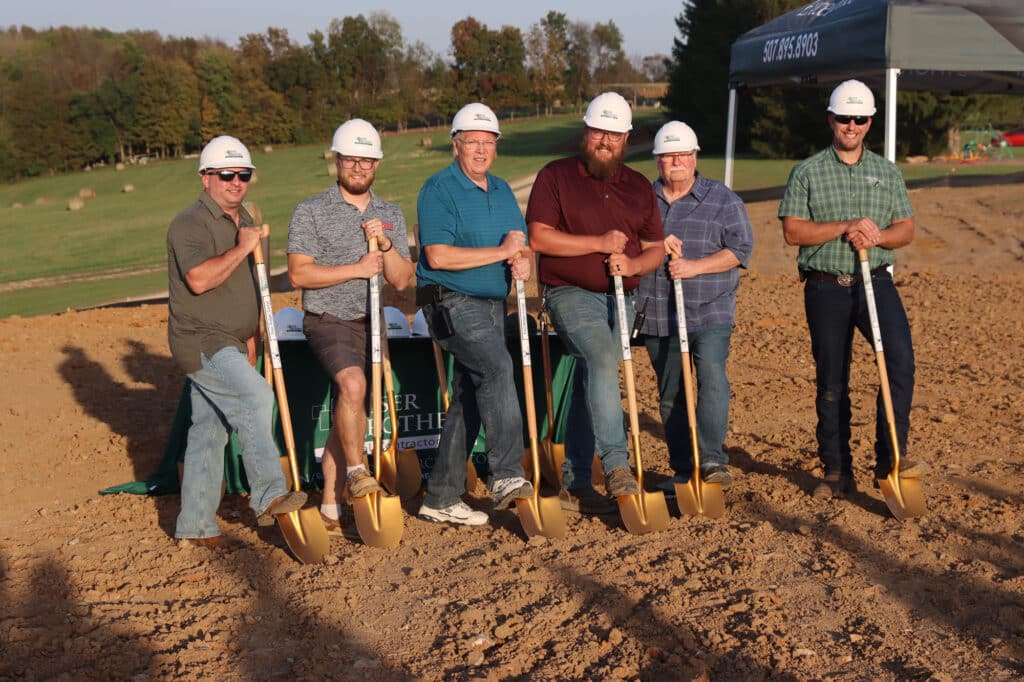 People with shovels for the Trail Ridge Groundbreaking Ceremony