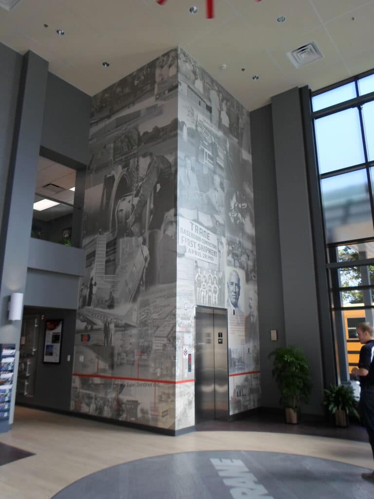 Interior Lobby Trane Plant 7 Customer Space