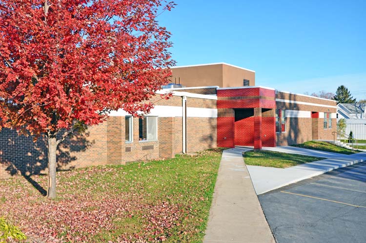Lewiston - Altura Elementary School